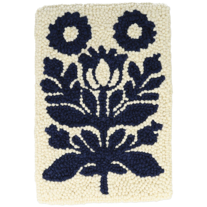 AgnesFlowerWallHanging