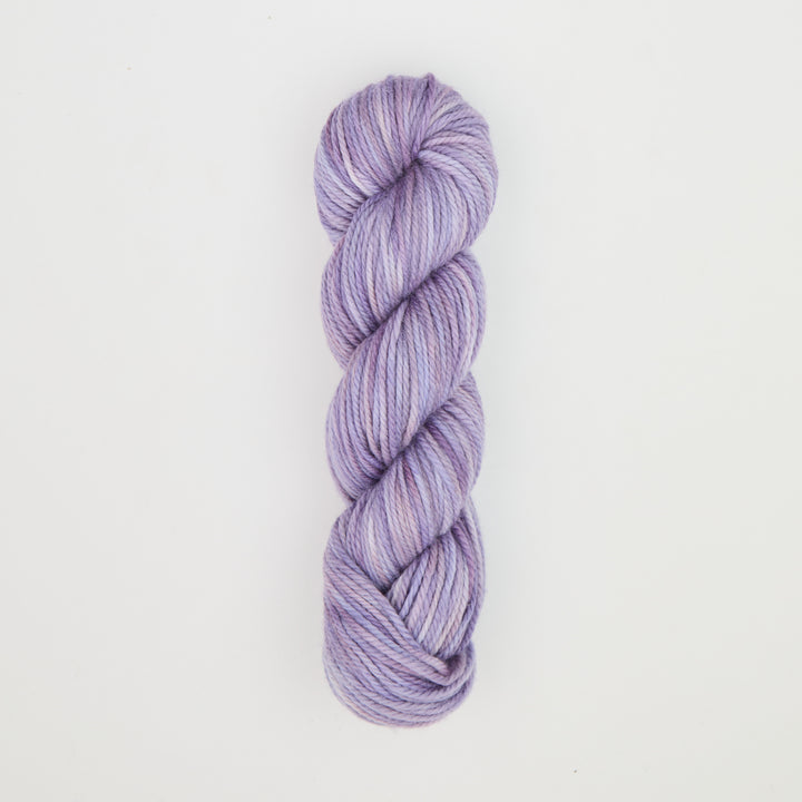 Amy Thyst : Fine Yarn