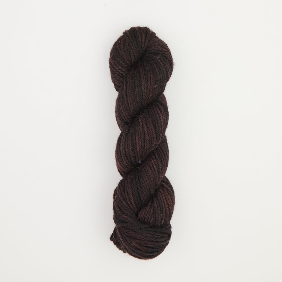 Black Hollow : Fine Yarn