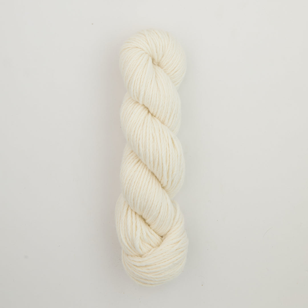 Bleached White : Fine Yarn