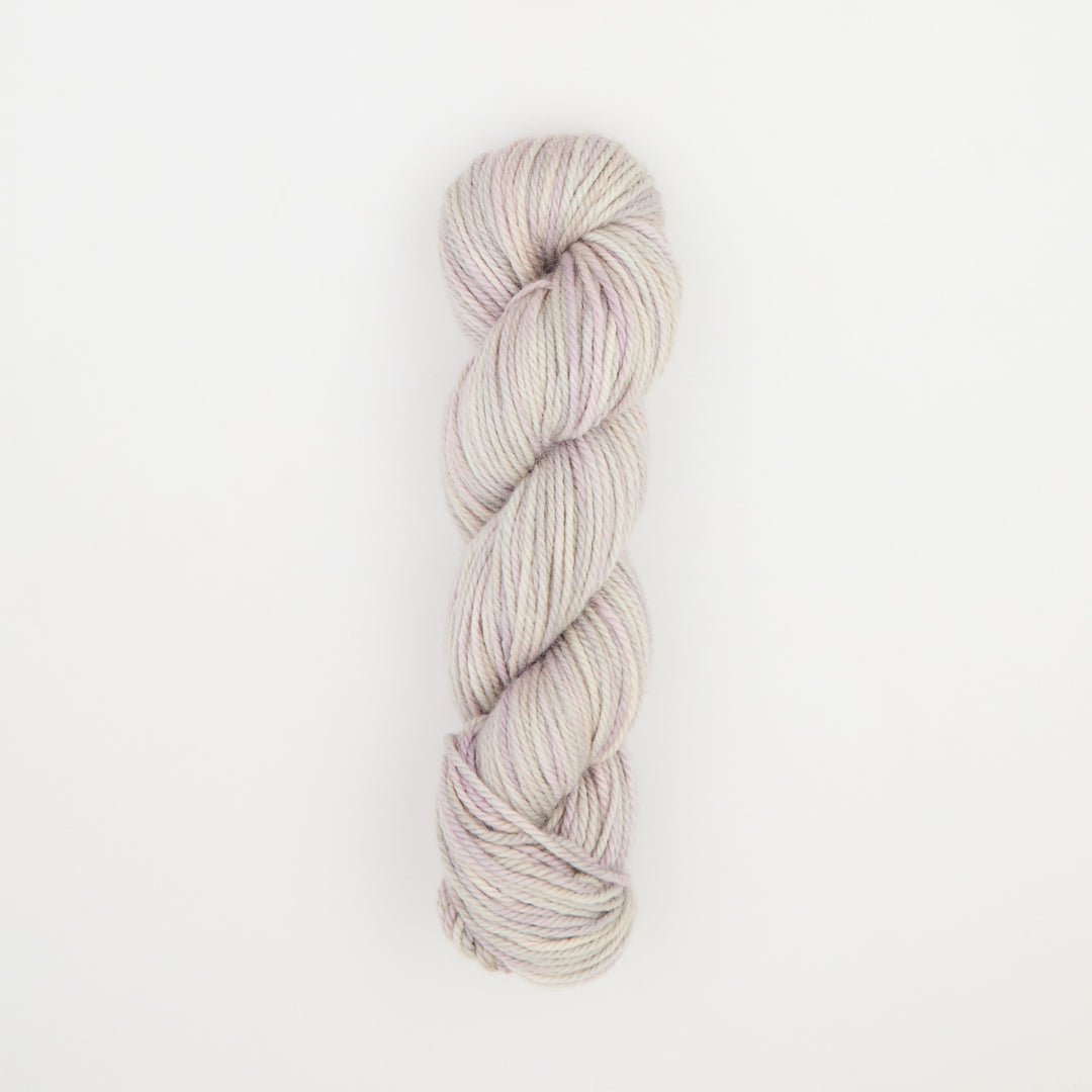 Faded Light Lavender : Fine Yarn