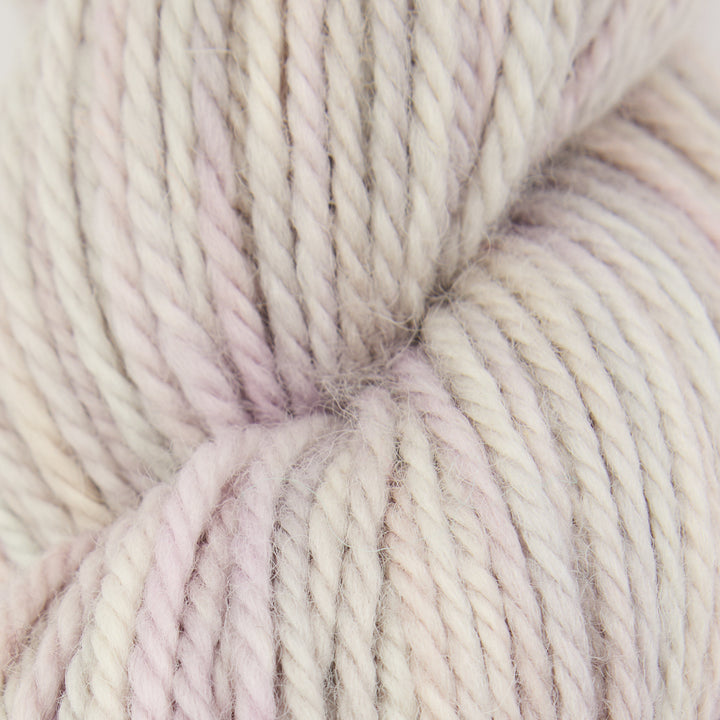 Faded Light Lavender : Fine Yarn