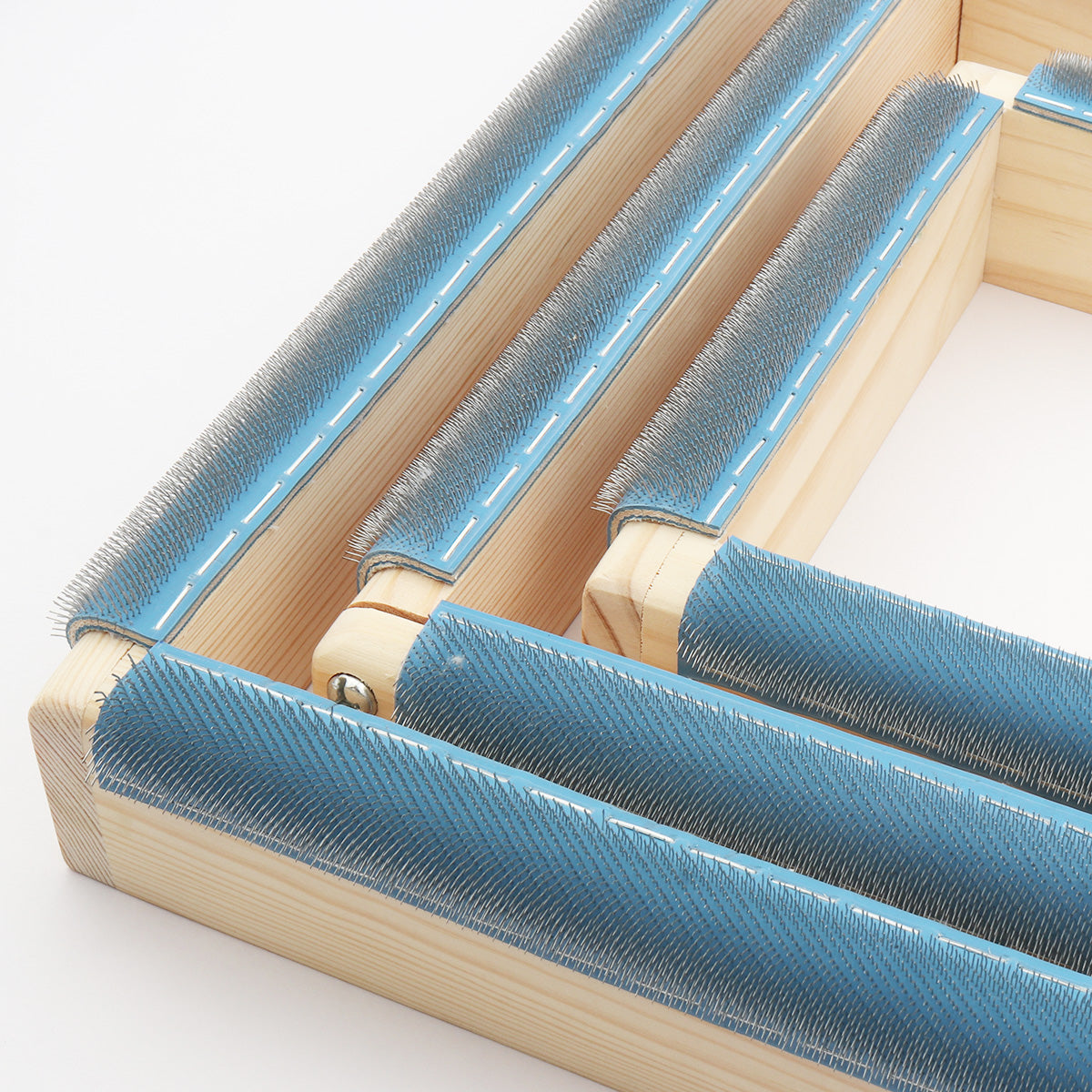 gripper strip  frame has Sharp Edges