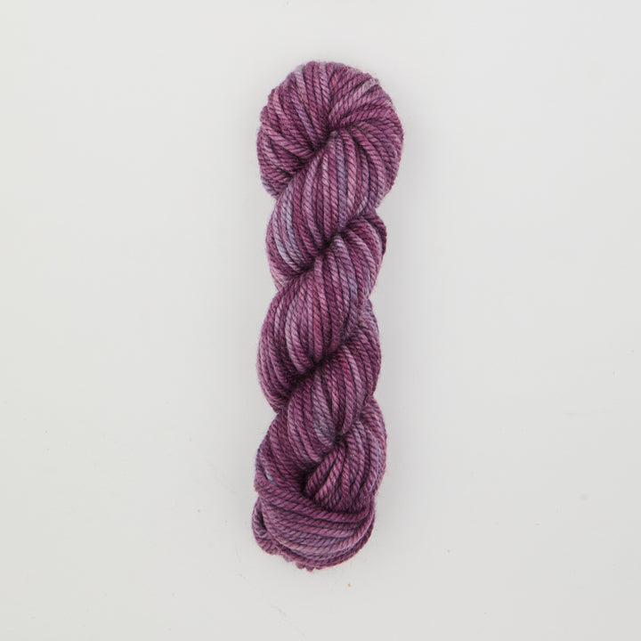 Grape Punch : Rug Yarn