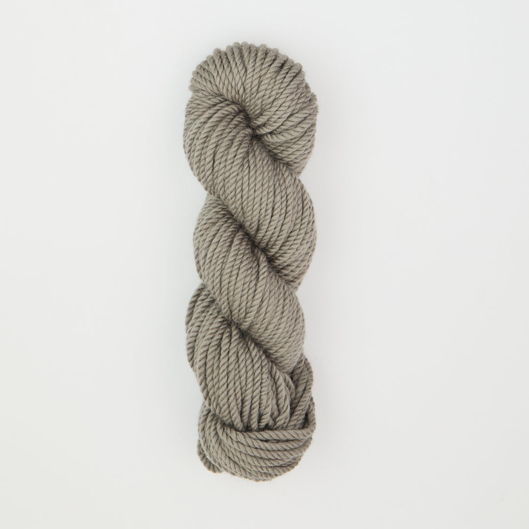 Gray Grey : Rug Yarn