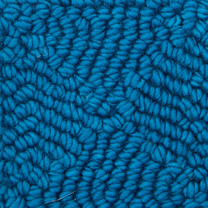 Island Blue : Rug Yarn