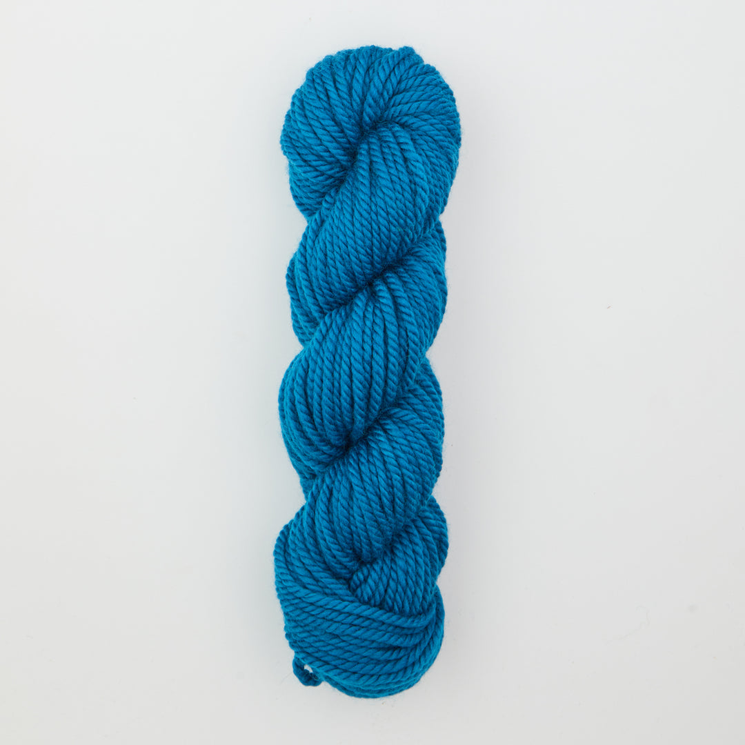 Island Blue : Rug Yarn