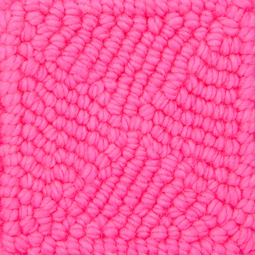 Party Pink : Rug Yarn