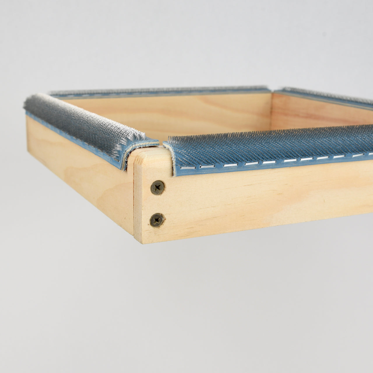 Gripper Strip for Rug Hooking/Punch Needle Frames 380 PPSI | Jan Crafts